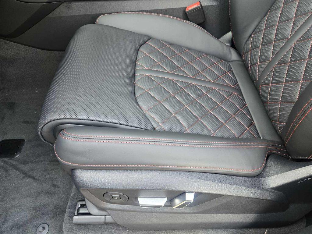 new 2026 Audi Q7 car, priced at $85,695