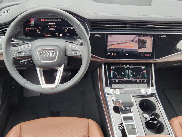 new 2025 Audi Q7 car, priced at $71,700