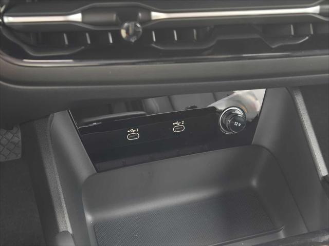 new 2025 Audi Q6 e-tron car, priced at $61,920