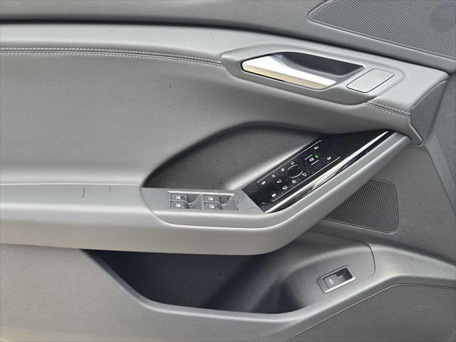 new 2025 Audi Q6 e-tron car, priced at $61,920