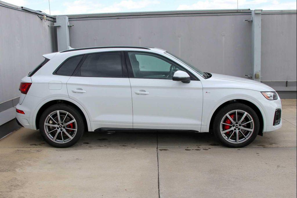 used 2024 Audi Q5 e car, priced at $44,991