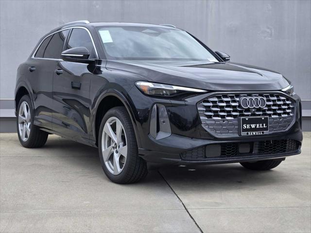 new 2025 Audi Q5 car, priced at $61,090