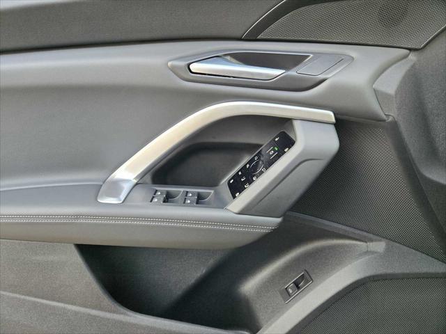 new 2025 Audi Q5 car, priced at $58,190