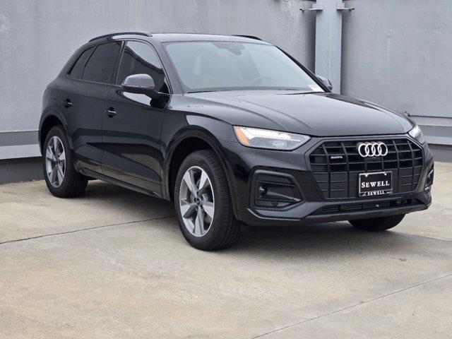 new 2025 Audi Q5 car, priced at $55,190