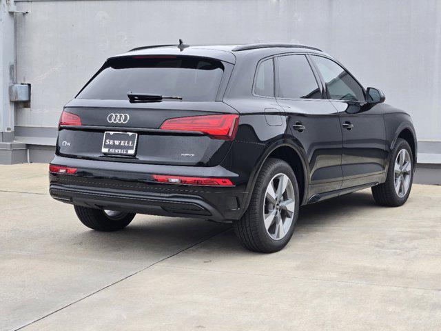 new 2025 Audi Q5 car, priced at $55,190