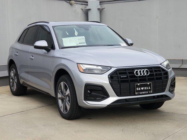 new 2025 Audi Q5 car, priced at $49,925