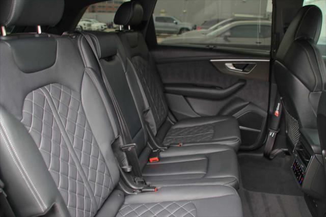used 2024 Audi SQ7 car, priced at $94,991