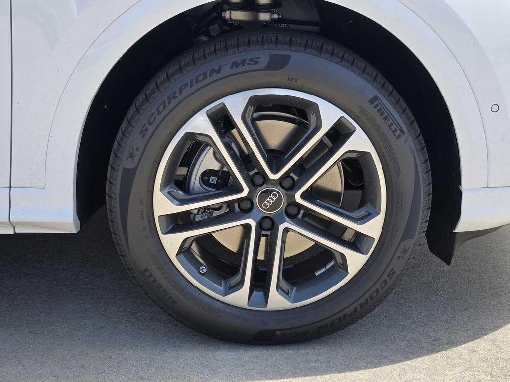 new 2025 Audi Q5 car, priced at $55,730