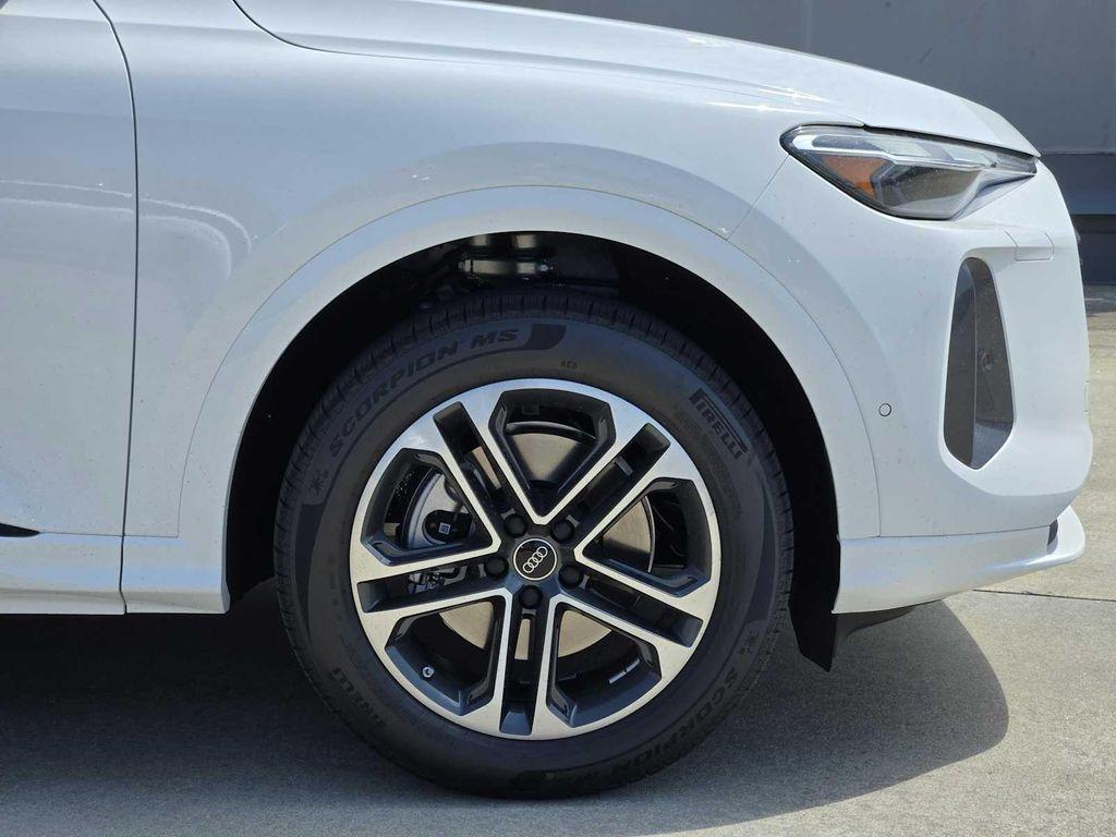 new 2025 Audi Q5 car, priced at $55,730