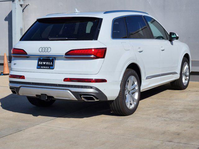 new 2025 Audi Q7 car, priced at $75,800