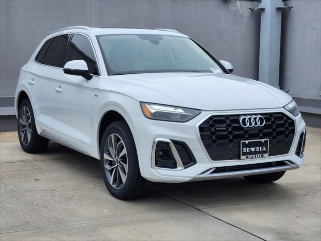 new 2025 Audi Q5 car, priced at $58,535