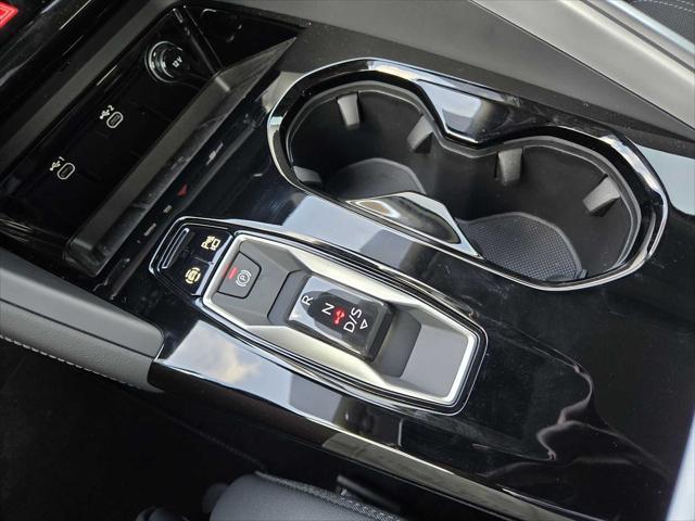 new 2025 Audi Q5 car, priced at $58,971