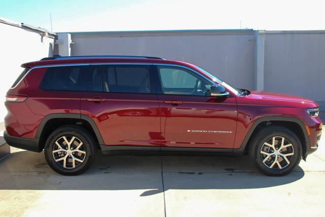 used 2024 Jeep Grand Cherokee L car, priced at $37,991