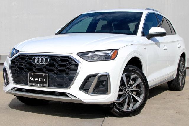 used 2024 Audi Q5 car, priced at $40,487