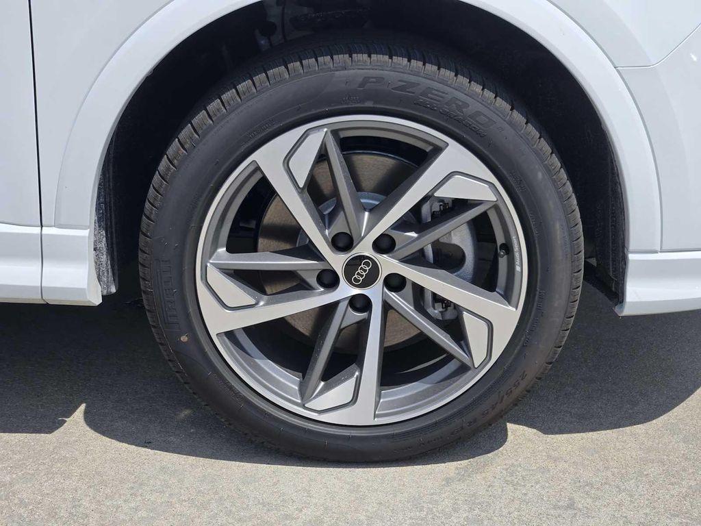 new 2025 Audi Q3 car, priced at $41,292