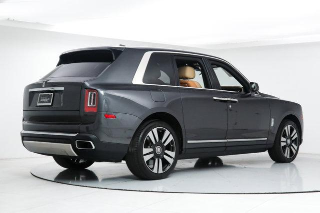 used 2022 Rolls-Royce Cullinan car, priced at $304,900