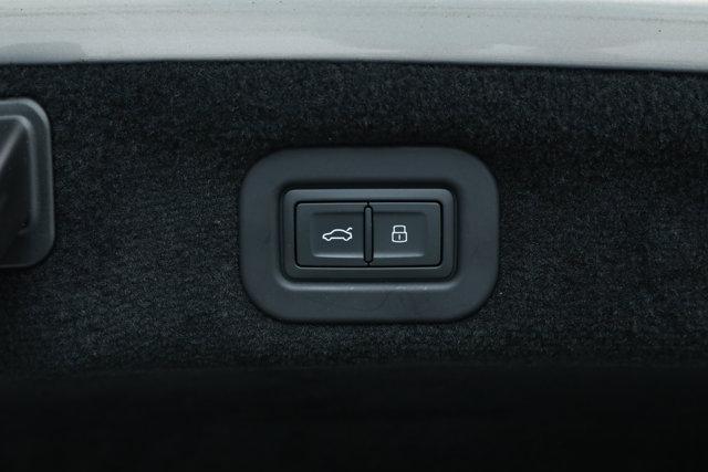 used 2022 Bentley Flying Spur car, priced at $164,900