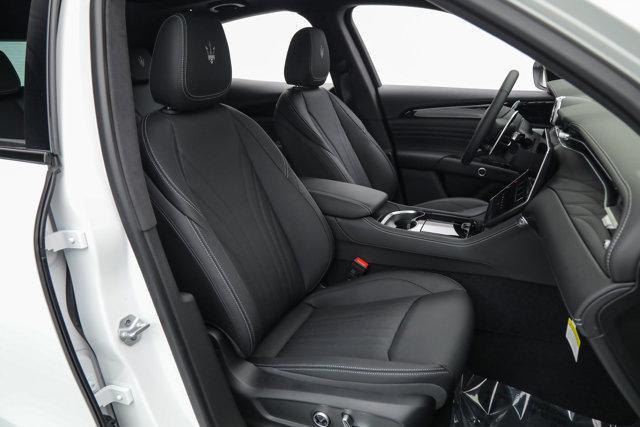 new 2025 Maserati Grecale car, priced at $84,575