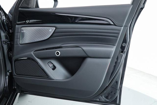 new 2025 Maserati Grecale car, priced at $87,775