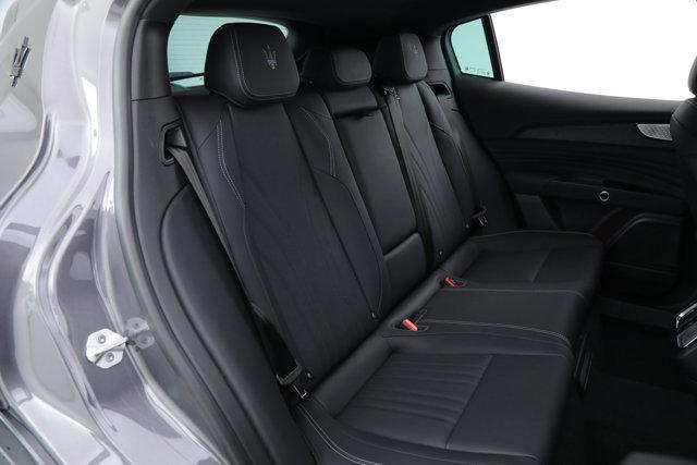 new 2025 Maserati Grecale car, priced at $81,900