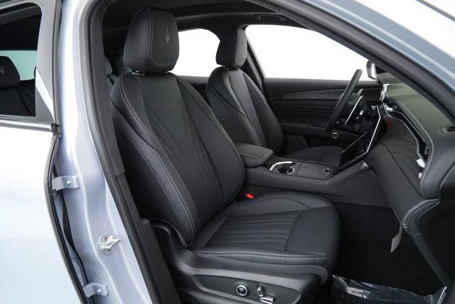 new 2025 Maserati Grecale car, priced at $83,875