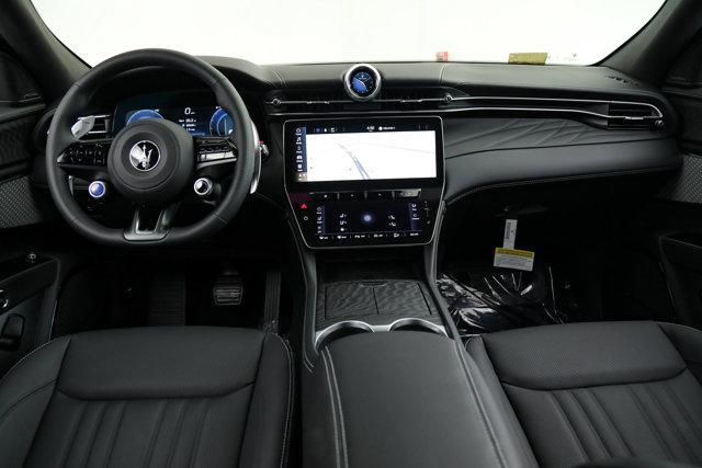 new 2025 Maserati Grecale car, priced at $83,875