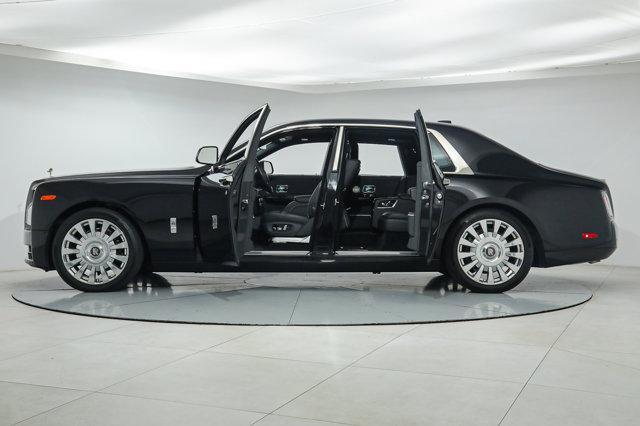 used 2022 Rolls-Royce Phantom car, priced at $509,900