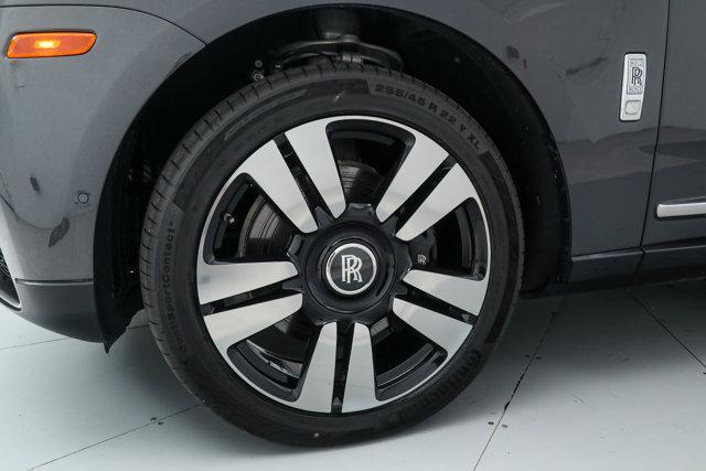 used 2022 Rolls-Royce Cullinan car