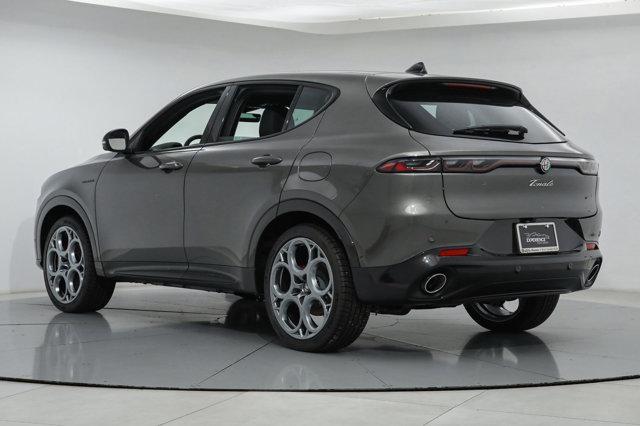 new 2024 Alfa Romeo Tonale car, priced at $58,645