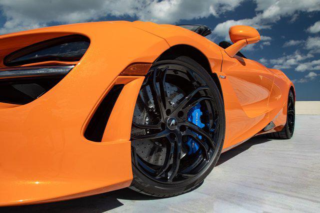 used 2026 McLaren 750S car, priced at $399,900