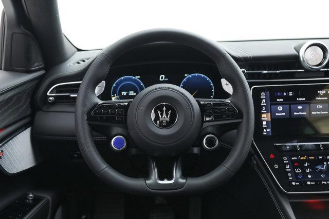 new 2025 Maserati Grecale car, priced at $81,900