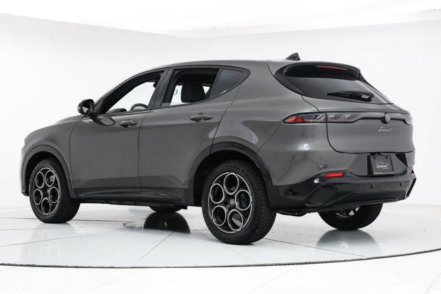 new 2025 Alfa Romeo Tonale car, priced at $40,625