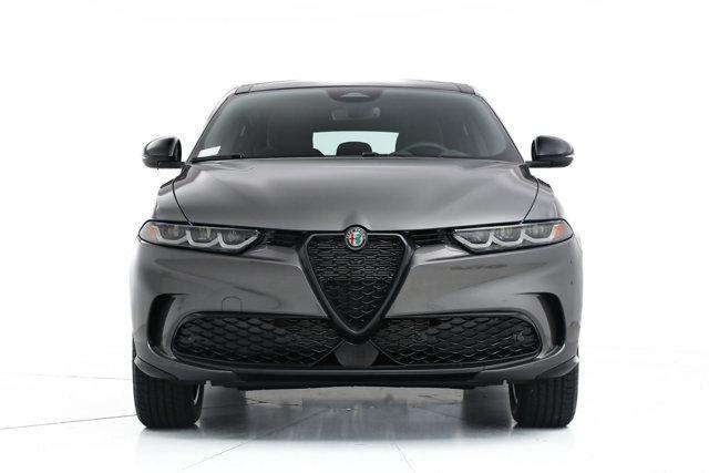 new 2025 Alfa Romeo Tonale car, priced at $40,625
