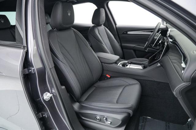 new 2025 Maserati Grecale car, priced at $87,775