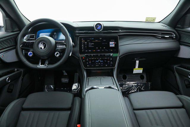 new 2025 Maserati Grecale car, priced at $81,045