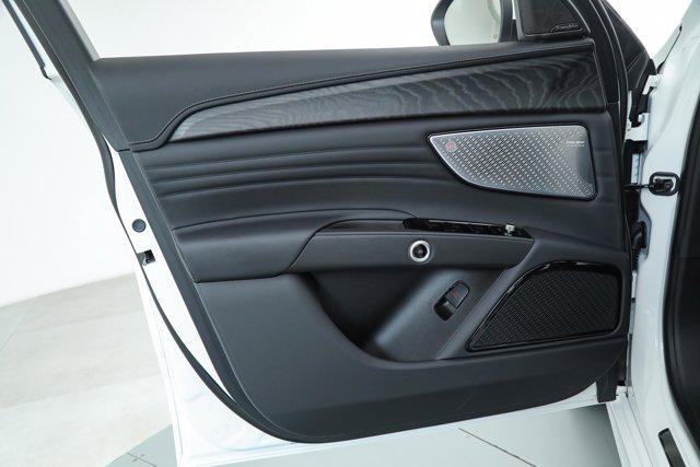 new 2025 Maserati Grecale car, priced at $81,045