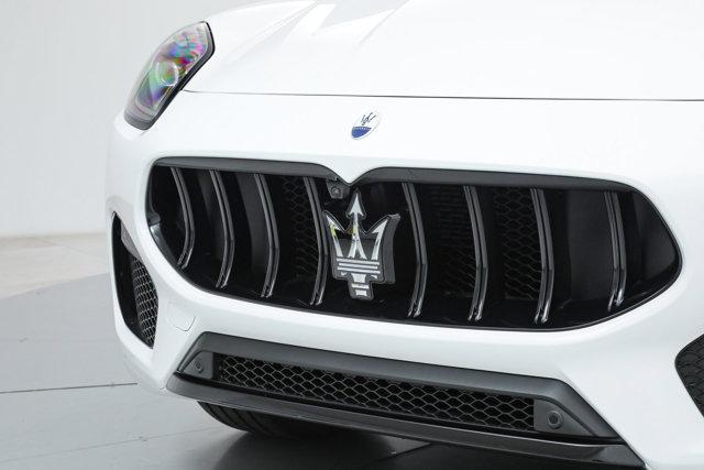 new 2025 Maserati Grecale car, priced at $89,805