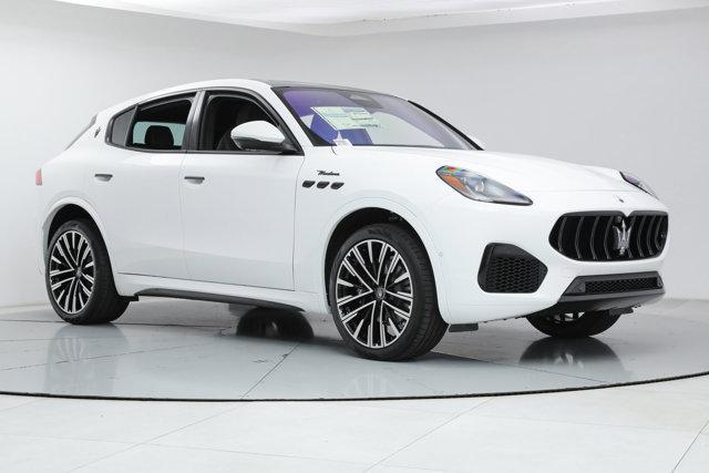 new 2025 Maserati Grecale car, priced at $89,805