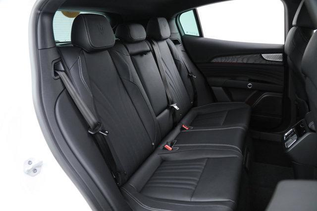 new 2025 Maserati Grecale car, priced at $89,805