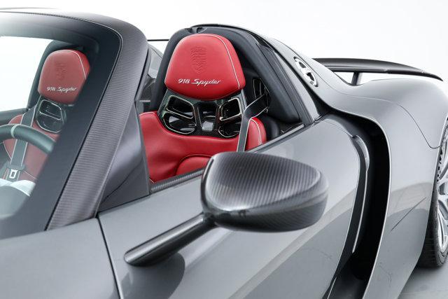 used 2015 Porsche 918 Spyder car, priced at $3,299,000