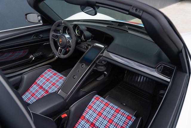 used 2015 Porsche 918 Spyder car