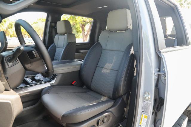 used 2025 Chevrolet Silverado 2500 car, priced at $89,900