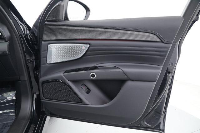 new 2025 Maserati Grecale car, priced at $115,420