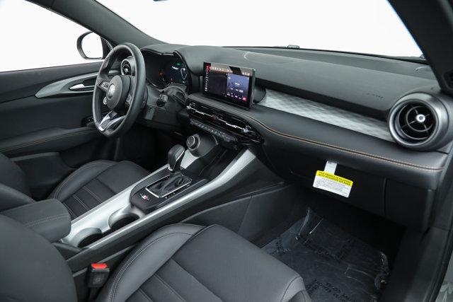 used 2025 Alfa Romeo Tonale car