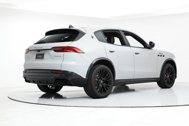 new 2025 Maserati Grecale car, priced at $79,425