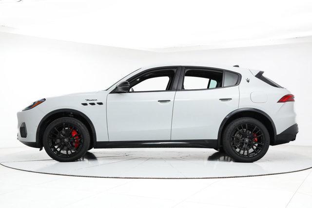 new 2025 Maserati Grecale car, priced at $79,425