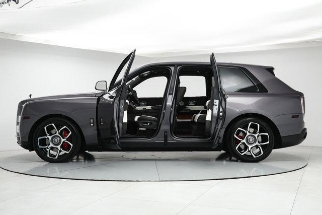 used 2022 Rolls-Royce Cullinan car, priced at $339,900