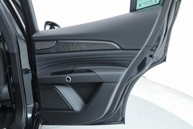 new 2025 Maserati Grecale car, priced at $83,805