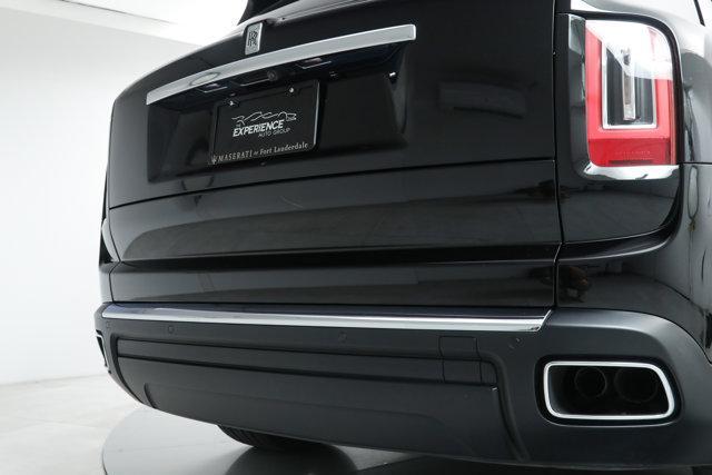 used 2022 Rolls-Royce Cullinan car, priced at $309,900