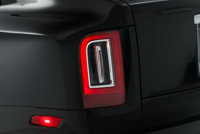 used 2022 Rolls-Royce Cullinan car, priced at $309,900